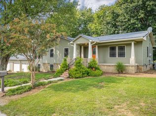 571 Larry Davis St, Spencer, TN 38585