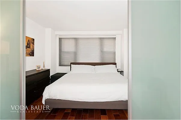 Sold by Voda Bauer Real Estate | media 2