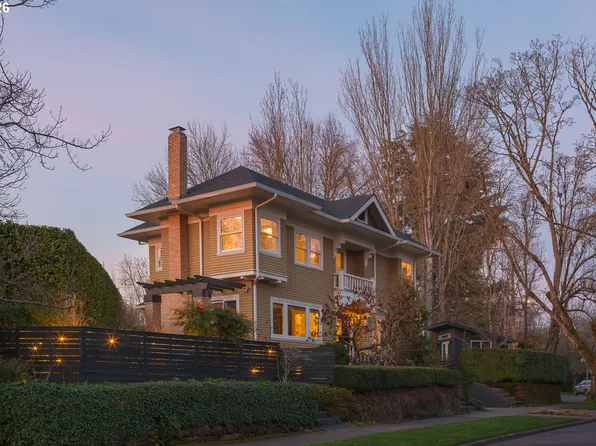 3453 NE Irving St, Portland, OR 97232