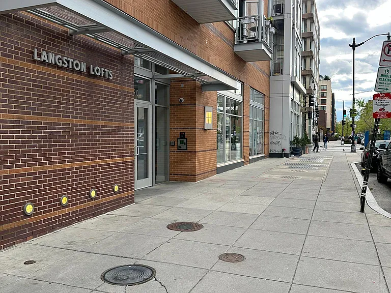 1390 V St NW #503 — Photo 30