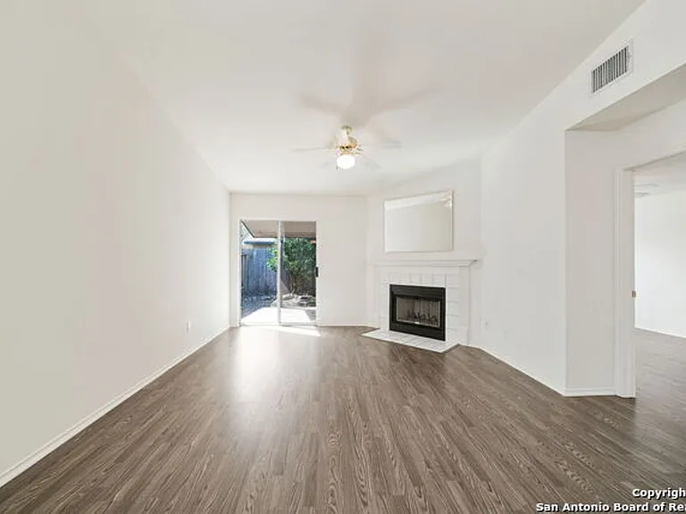 6018 Norse — Photo 20