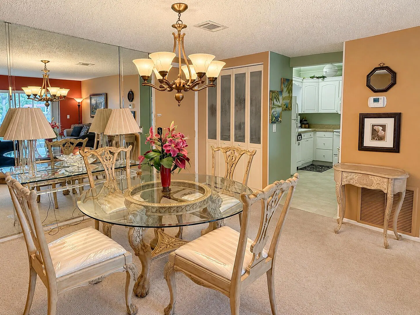 2 bed, 2.0 bath, 888 sqft, $1,900 — Photo 4