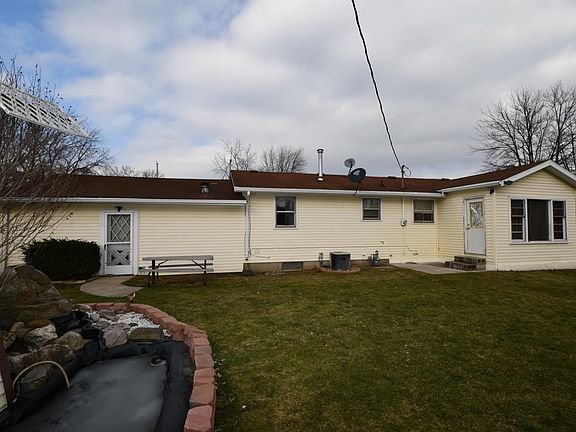 2nd image of 23896 Cole St