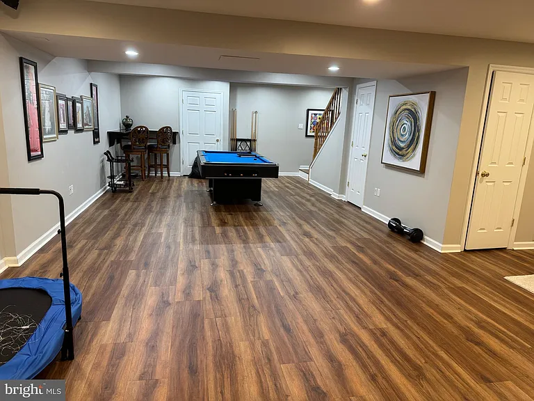 873 S York Dr — Photo 41