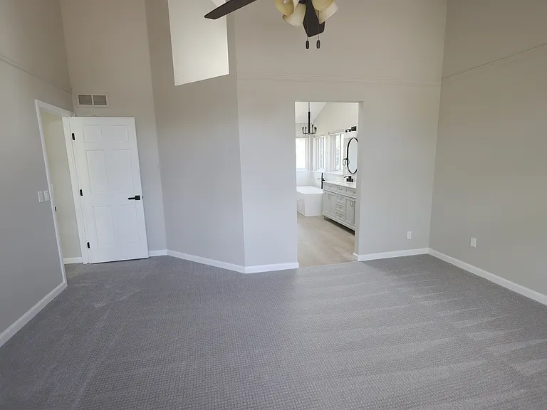 2062 Chesapeake Pl — Photo 8