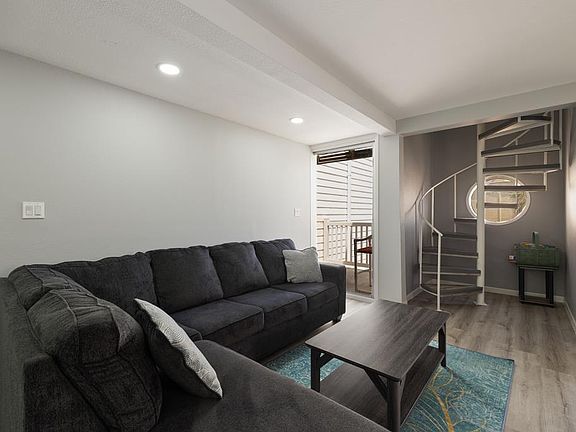 3rd image of 6300 Padre Blvd #679