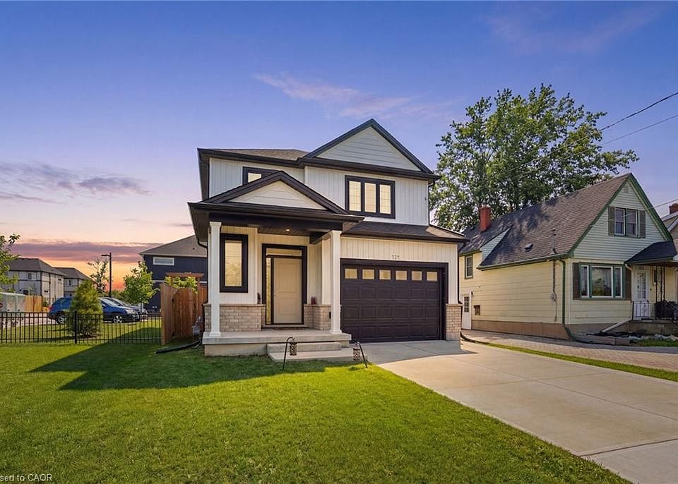 1st image of 121 Moffatt St
