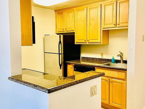 3rd image of 61 Monte Verano Ct