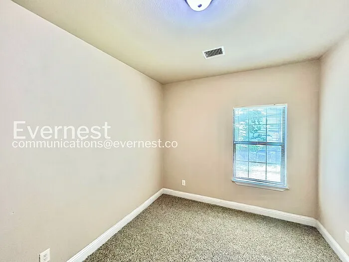 3502 Edgewood St — Photo 17
