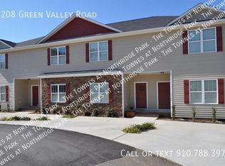 3208 Green Valley Rd, Fayetteville, NC 28301