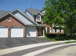 2506 Charleston Dr UNIT 1, Schaumburg, IL 60193