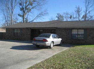 1115A Hickory Dr, Long Beach, MS 39560