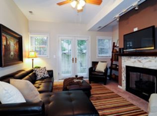 3122 N Seminary Ave #2S, Chicago, IL 60657