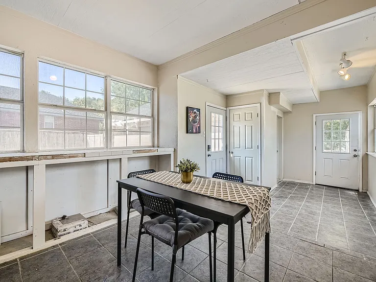 4201 Salem St — Photo 24