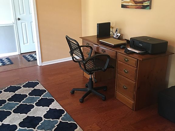 Office/ Den