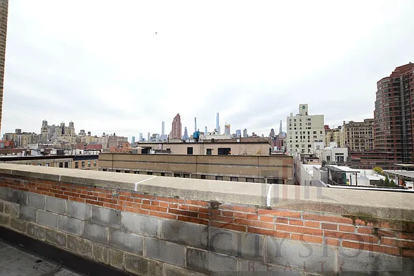 Rented by City Stop Realty | media 10