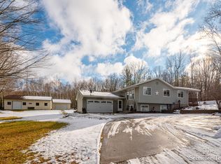 497 S Vickeryville Rd, Stanton, MI 48888
