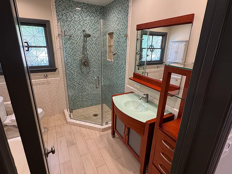 222 Saint Joseph Ave — Photo 18