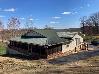 465 County Barn Rd, Munfordville, KY, 42765