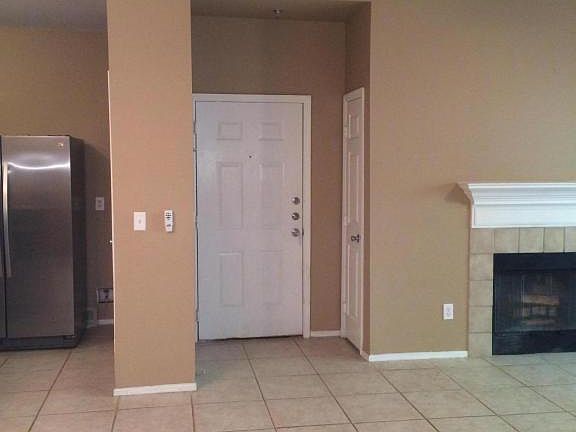 5th image of 230 Colima Ct Unit 938