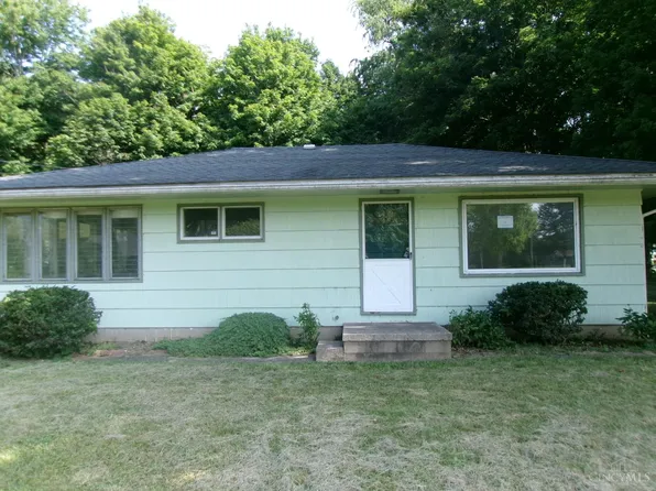 6761 Rocky Fork Cir, Hillsboro, OH 45133