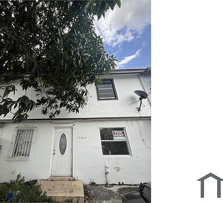 1st image of 19363 NW 45th Ave