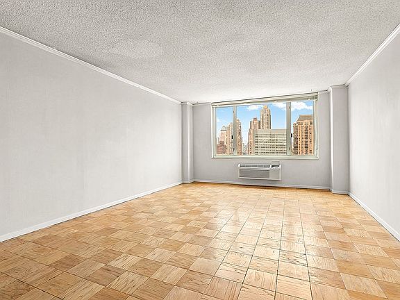 2nd image of 130 W 67th St APT 25C