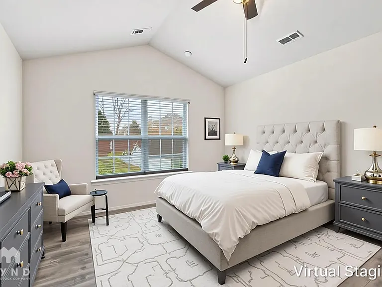 1052 Jaxson Terry Ln — Photo 5