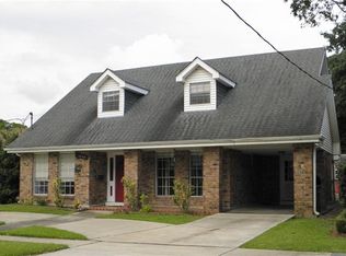 3009 Metairie Ct, Metairie, LA 70002