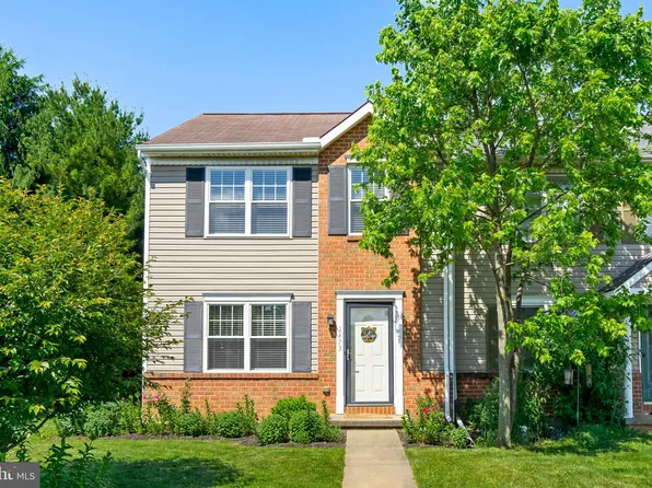2473 Franklin Dr, East Petersburg, PA 17520