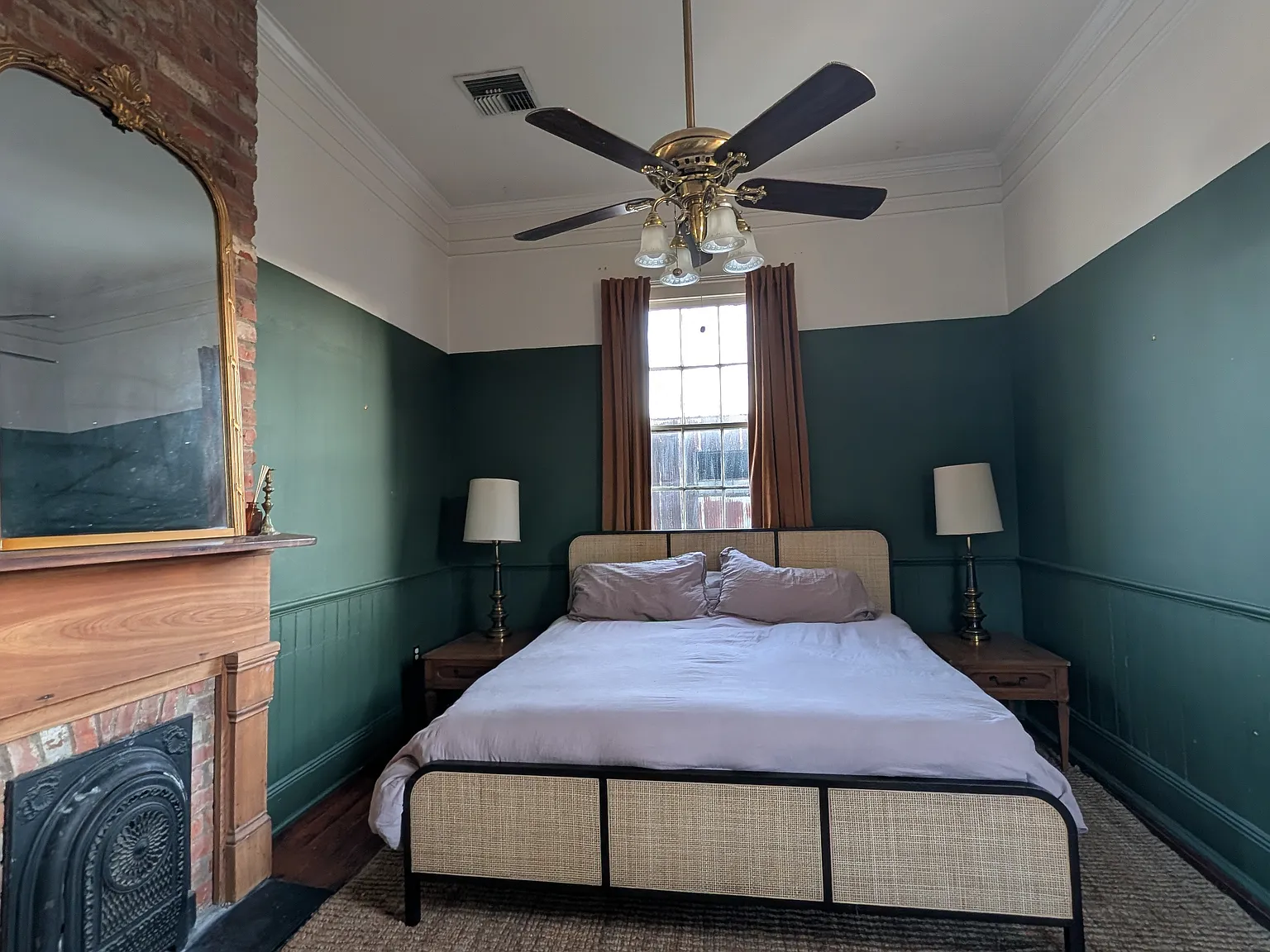 3 bed, 2200 sqft, $1,600 — Photo 2