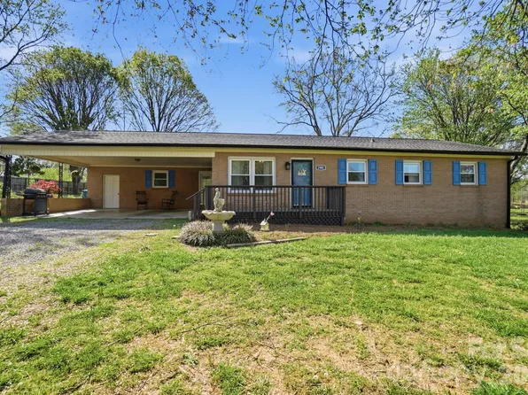 2985 E State Highway 10, Conover, NC 28613