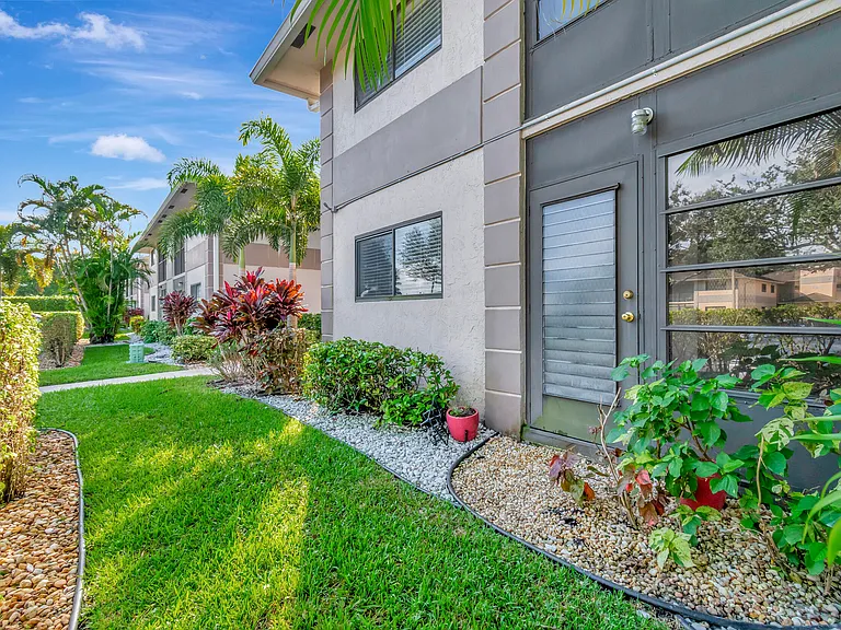 15364 Lakes Of Delray Blvd #45 — Photo 50