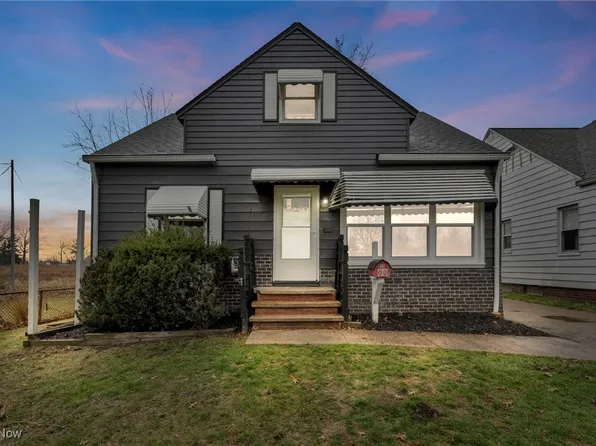 24731 Drakefield Ave, Euclid, OH 44123