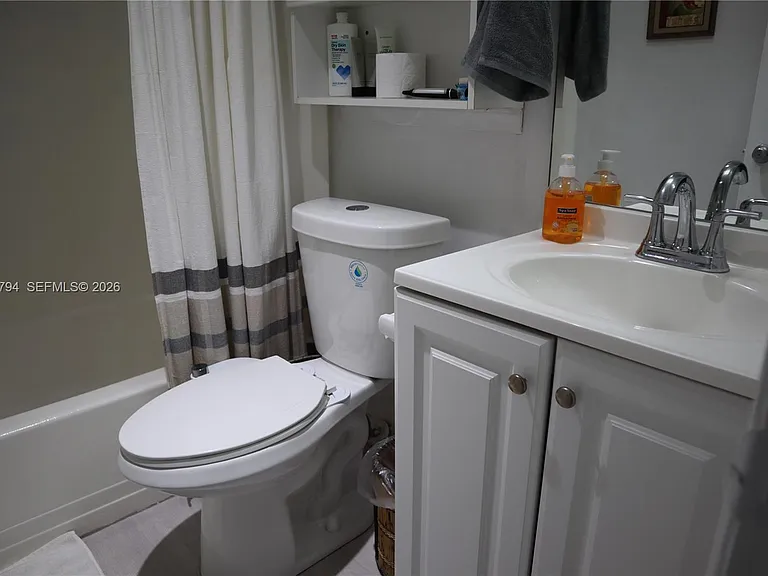3000 E Sunrise Lakes Dr #303 — Photo 16