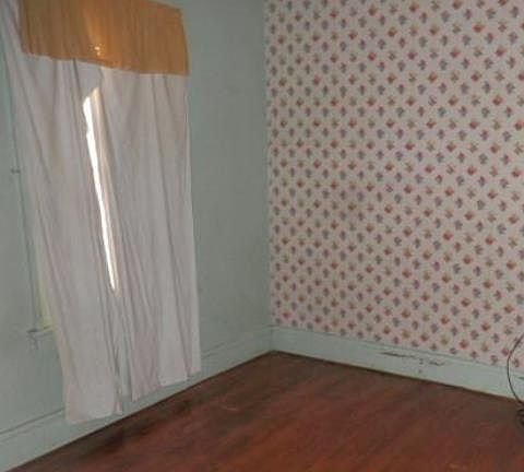 5th image of 11903 Geraldine Ave