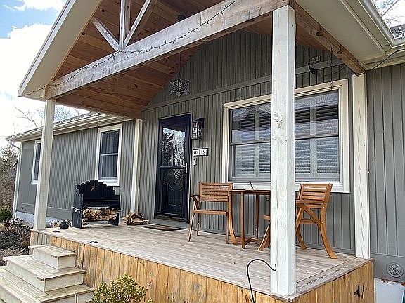 New front porch (2023)