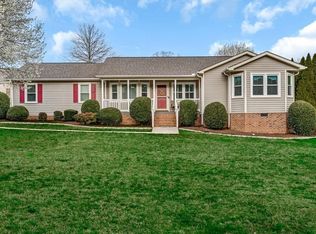 209 Meadow Ln, Easley, SC 29642