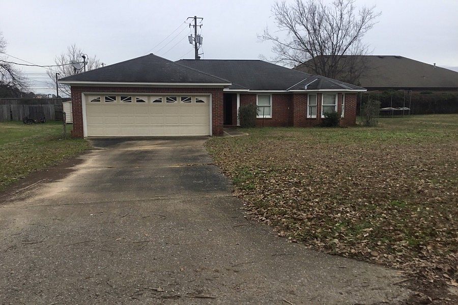 1st image of 2813 21st Ave