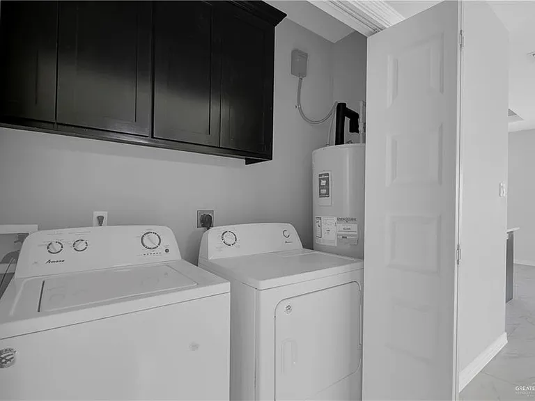 1012 E La Cantera Ave #4 — Photo 9