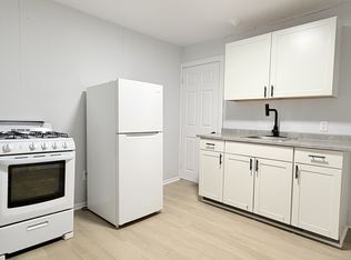 1011 Albert Rd #3, Windsor, ON N8Y3P4