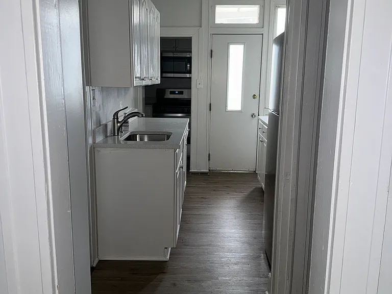 119 Ventnor Ter — Photo 4