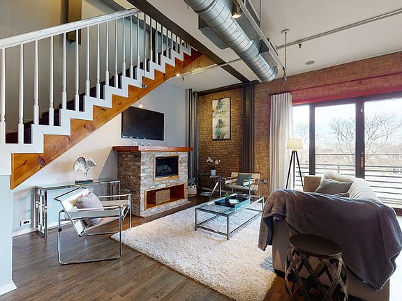 4th image of 1728 N Damen Ave APT 314