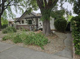 7014 Fallbrook Ave, West Hills, CA 91307
