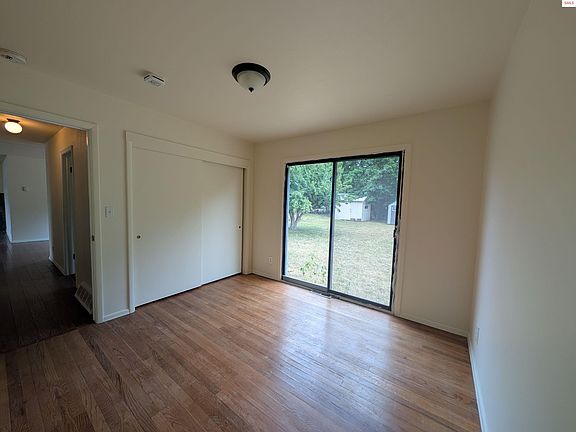 5th image of 6725 Augusta St