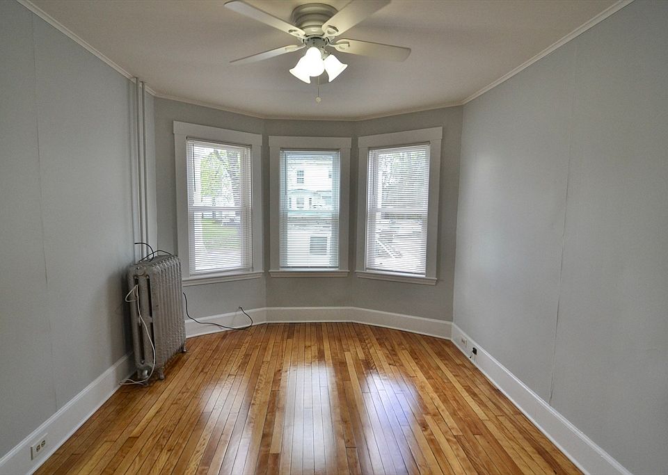 1st image of 208 Irving St APT 1L