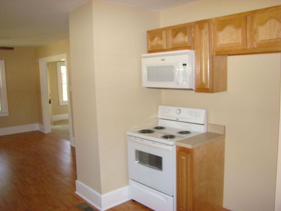 Kitchen left side
