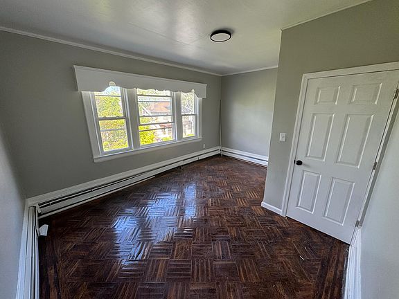 2nd image of 52 Lehigh Ave #G3