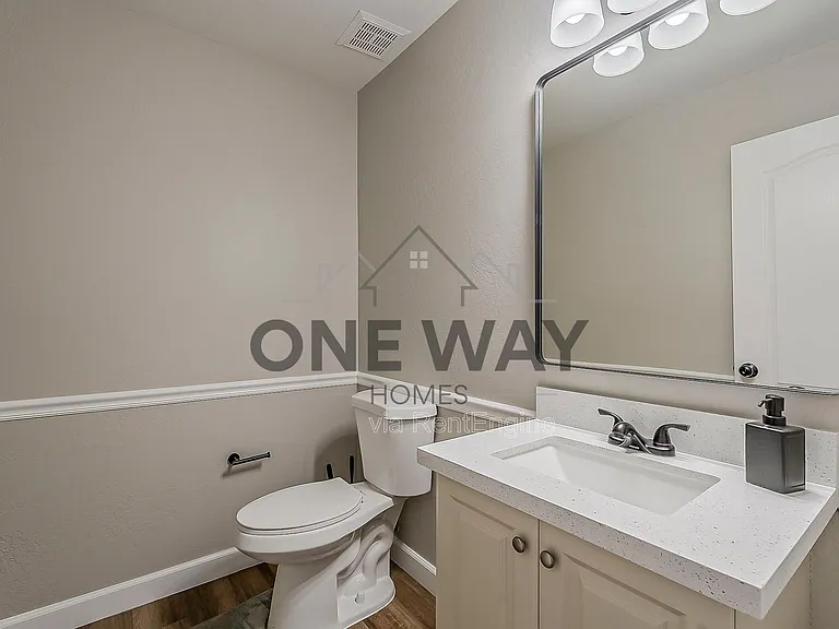 1768 E Marquette Dr — Photo 20