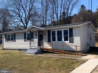 26233 Great Cove Rd, Mc Connellsburg, PA 17233